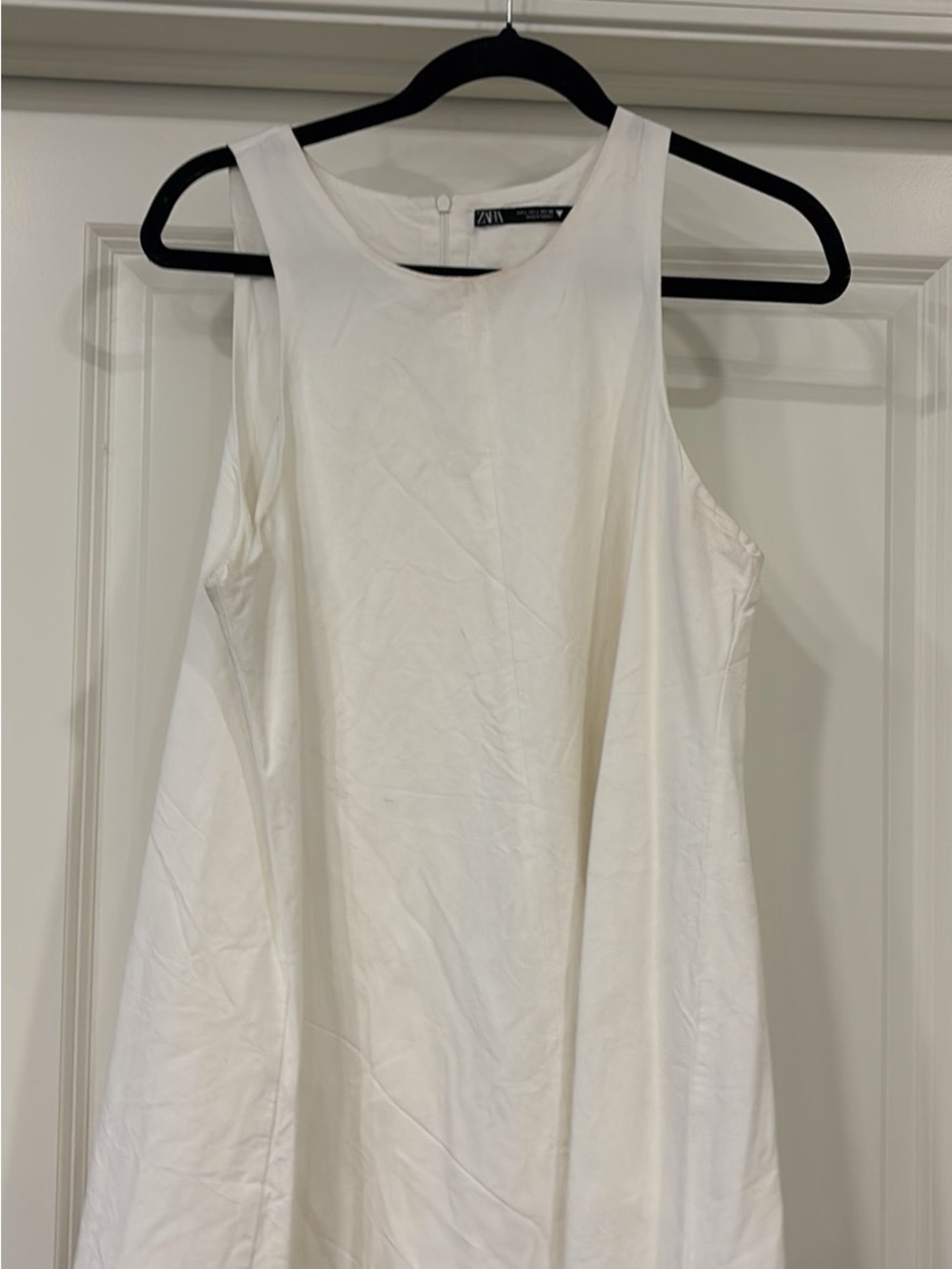 Zara Creamy White Sleeveless A-Line Tank